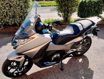 Honda Integra 750 - 2017