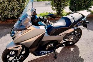 Honda Integra 750 - 2017