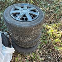 gomme con cerchi in ferro Fiat Grande Punto