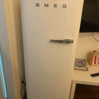 FRIGORIFERO E CONGELATORE SMEG NUOVO