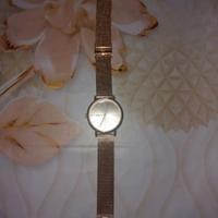 orologio color oro 