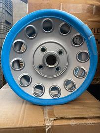 Cerchio in magnesio ARTZ2. Nuovo  7x13