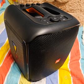 Cassa per la musica jbl 100 w con microfono 