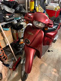 Aprilia scarabeo