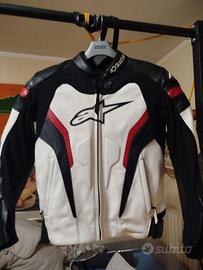 Giubbotto in pelle per moto