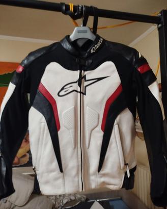 Giubbotto in pelle per moto