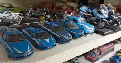 Modellini di forze dell'ordine