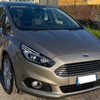 Ford S-max 4x4 Tdi titanium