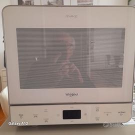 Forno microonde combinato Whirlpool  Max 39