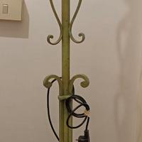 Lampada piantana in ferro battuto art decò