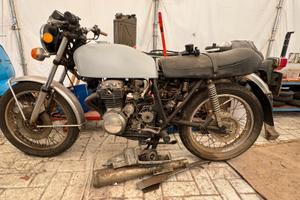 Honda CB 400 four