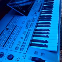 YAMAHA TYROS 5