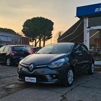 Renault Clio dCi 90 CV Moschino Intens