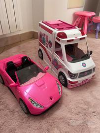 Ambulanza e auto barbie
