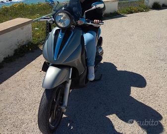 Piaggio Beverly 500 - 2028