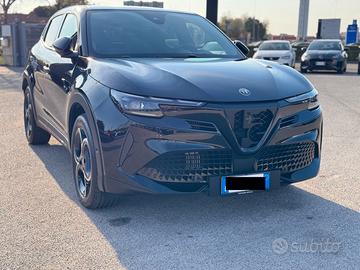 ALFA ROMEO Junior 1.2 ibrida Speciale 145cv edct6