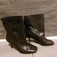 Stivaletto nero punta rotonda Zara 