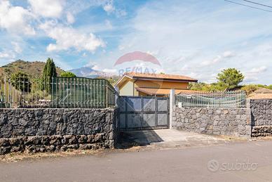 Casa Indipendente - Nicolosi