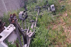 carrello per barca basculante con documenti 