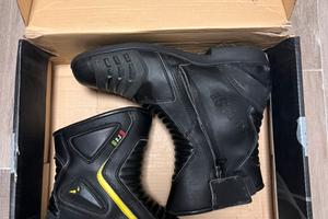 Stivali  pelle. Biesse Tgl 43