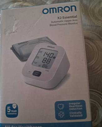 Misuratore pressione arteriosa Omron x2 Essential.
