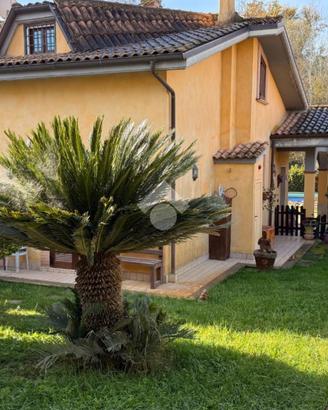 PORZIONE DI BIFAMILIARE A CAPENA