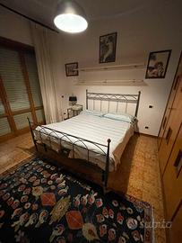 Letto matrimoniale in ferro battuto