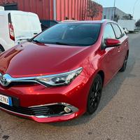 Toyota Auris Touring Sports Lounge