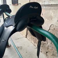 sella da dressage per bambini/piccole dimensioni