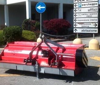 TRINCIASTOCCHI USATO ZILLI MOD. 220