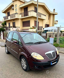 Lancia Musa 1.4 benzina con tetto panoramico