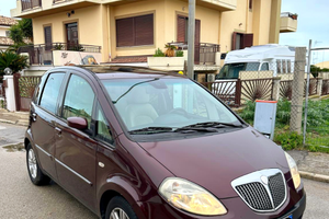 Lancia Musa 1.4 benzina con tetto panoramico