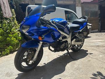 Suzuki sv650s