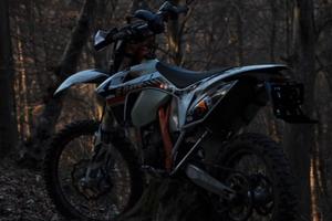 Ktm exc 125 six days