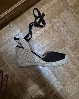 Scarpe utilizzate in 2 occasioni,