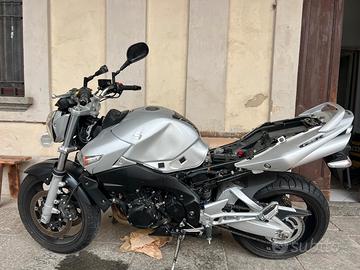 ricambi Suzuki  gsr 600 2006-2011