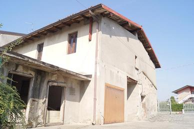 CASA INDIPENDENTE A URGNANO