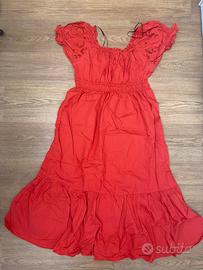 Abito  lungo in cotone  e pizzo con scollo a barca