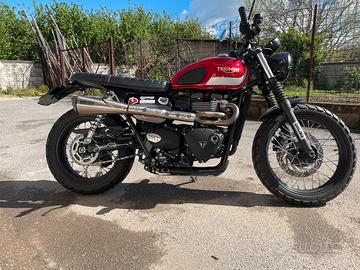 Triumph street scrambler