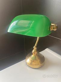 LAMPADA DA TAVOLO marca Perenz