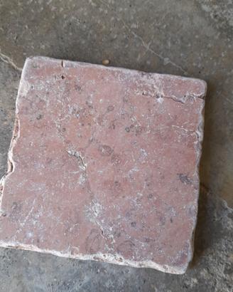 PIASTRELLE di "MARMO ANTICATO"cm.10 x cm.10 x cm.1