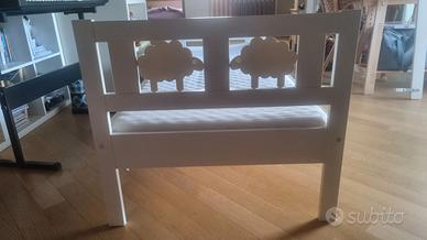Letto per bambini Kritter IKEA con materasso.