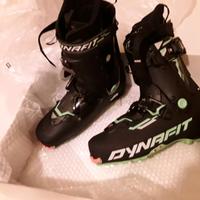 Scarponi Dynafit TLT 8 carbonio