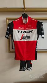 completo ciclismo Trek-Segafredo