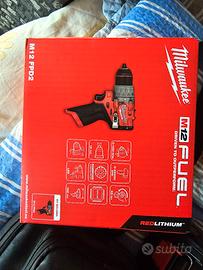 Milwaukee Fpd2 + 1 batteria M12 4ah