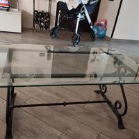 tavolino in vetro e ferro battuto 