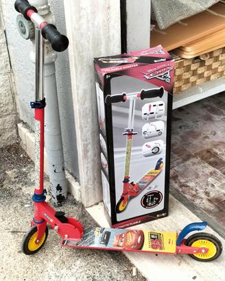 Monopattino a due ruote Cars 3 Smoby Toys