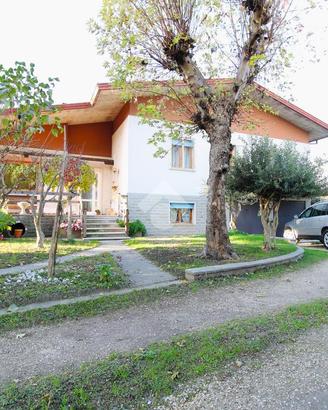 VILLA SINGOLA A JESOLO