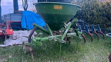 Spandiconcime localizzato Viviani