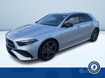 Mercedes-Benz Classe A 180d Automatic AMG Lin...